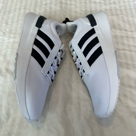 BRAND NEW Adidas Racer TR21 Course A Pied Mens Size 10 - GZ8182 - Picture 4 of 5
